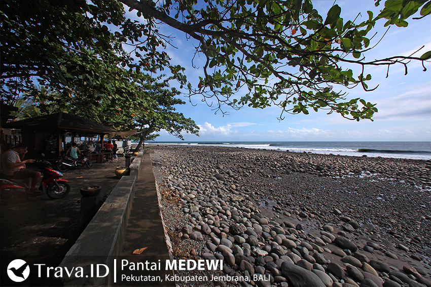 Tempat Wisata Pantai Medewi, Bali, Indonesia