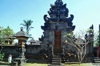 Tempat Wisata Pura Luhur Srijong Bali