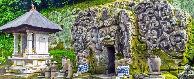 Informasi Wisata Pura Goa Gajah di Bali