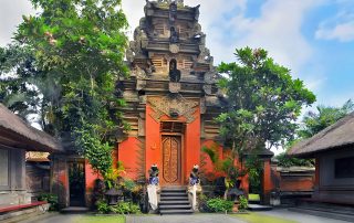 Puri Saren Ubud Bali | Pesona Keagungan Arsitektur Bali | Tempat Wisata di Ubud
