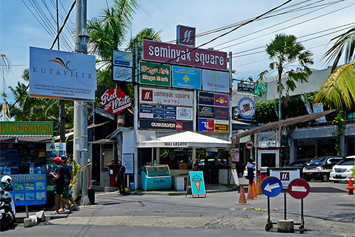 Pertokoan Seminyak Square di Seminyak Bali - Dekat Villa Sayang d'Amour