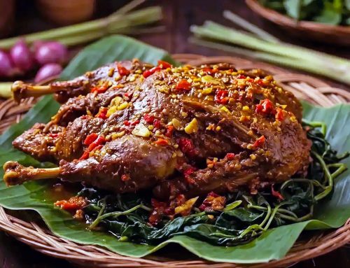 Bebek Betutu Bali: Cara Memasaknya dan Warung Paling Legendaris