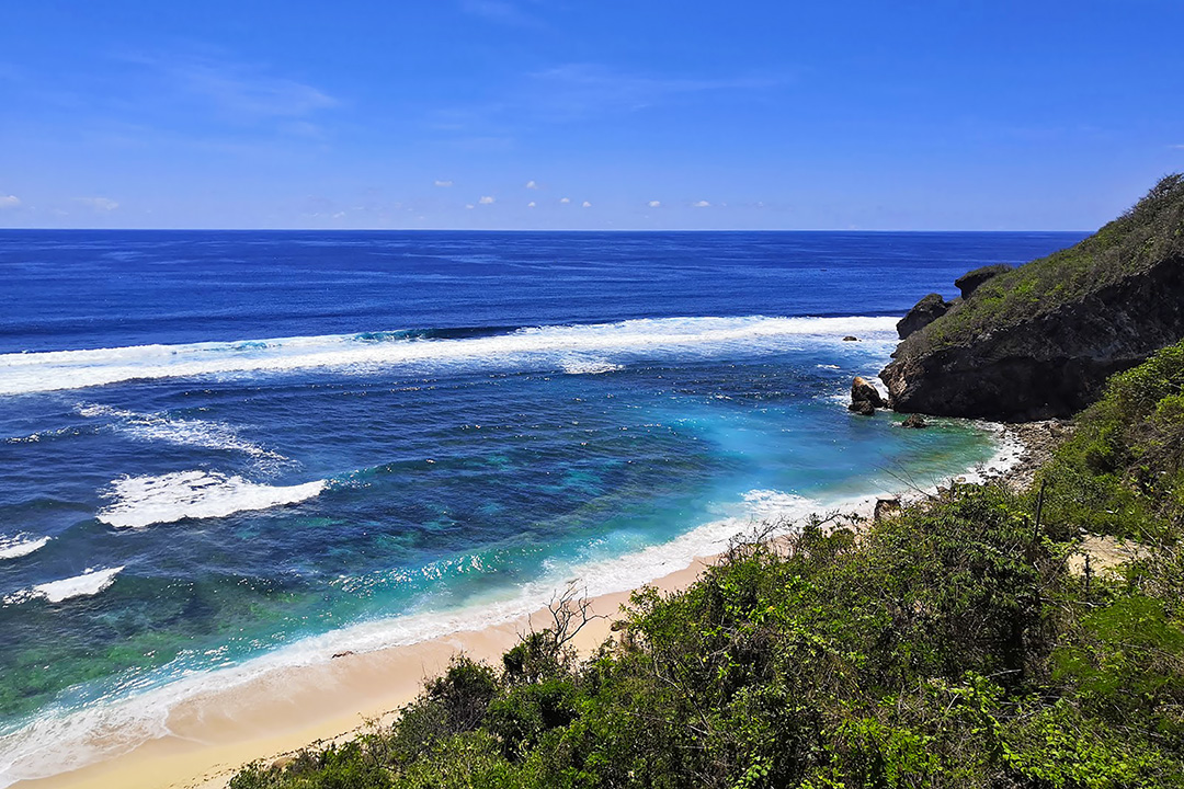Info Wisata Pantai Nyang Nyang Bali
