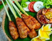 Warung Sate Lilit Bali Paling Enak